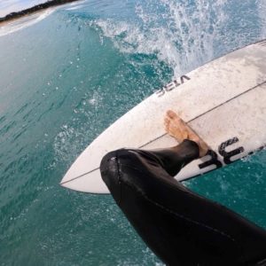 POV PERFORMANCE SURFING! (FIN THROWS, AIRS & CARVES)
