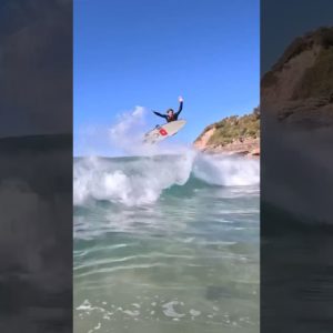 SURFER DOES STRAIGHT AIR! (2 ANGLES)